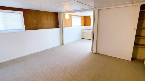2308 Jefferson Avenue, West Vancouver, BC - Indoor Photo Showing Other Room