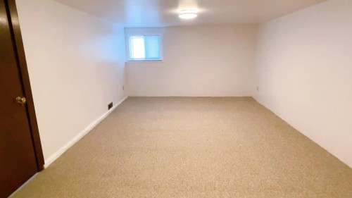 2308 Jefferson Avenue, West Vancouver, BC - Indoor Photo Showing Other Room