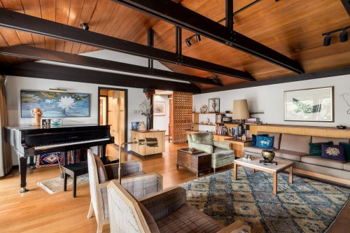 6821 Laurel Street, Vancouver, BC - Indoor