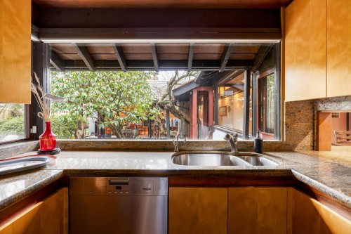6821 Laurel Street, Vancouver, BC - Indoor Photo Showing Kitchen With Double Sink