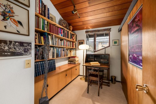 6821 Laurel Street, Vancouver, BC - Indoor