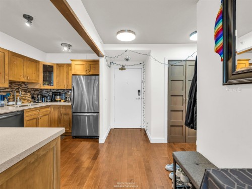 2001-950 Cambie Street , Vancouver, BC V6B 5X5 3
