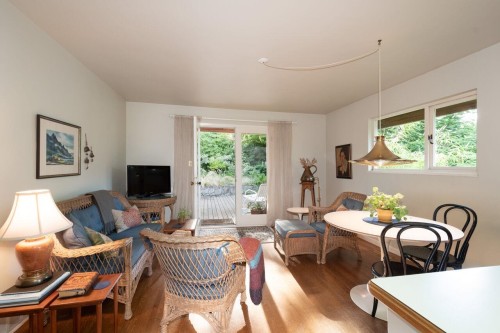 805 Younette Drive, West Vancouver, BC - Indoor