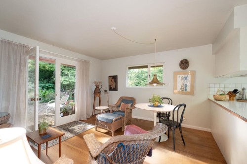805 Younette Drive, West Vancouver, BC - Indoor Photo Showing Other Room