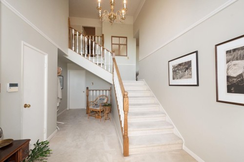 805 Younette Drive, West Vancouver, BC - Indoor Photo Showing Other Room