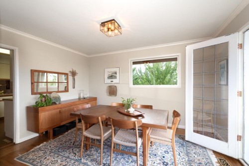 805 Younette Drive, West Vancouver, BC - Indoor Photo Showing Dining Room