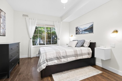 106-4745 54A Street, Delta, BC - Indoor Photo Showing Bedroom