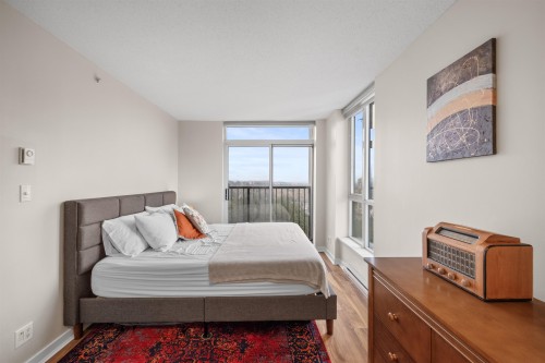 3003-1178 Heffley Crescent, Coquitlam, BC - Indoor Photo Showing Bedroom