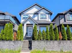 937A Edgar Avenue  Coquitlam, BC V3K 2K1