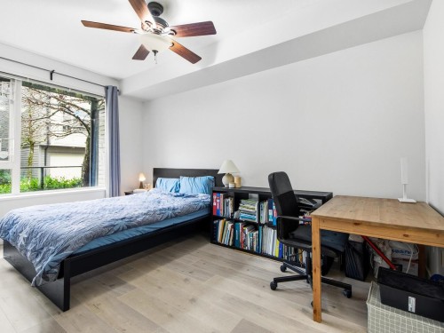 32-9229 University Crescent, Burnaby, BC - Indoor Photo Showing Bedroom