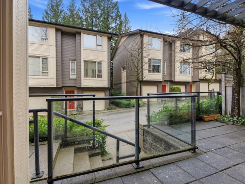32-9229 University Crescent, Burnaby, BC - Outdoor