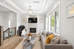 3666 6th Avenue W Vancouver, BC V6R 1T7