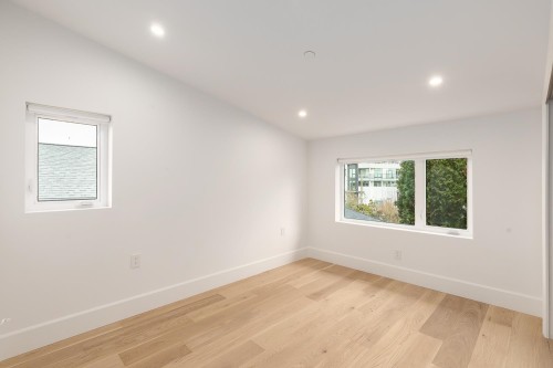 851 19Th Avenue E, Vancouver, BC - Indoor Photo Showing Other Room