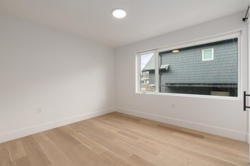 851 19Th Avenue E, Vancouver, BC - Indoor Photo Showing Other Room