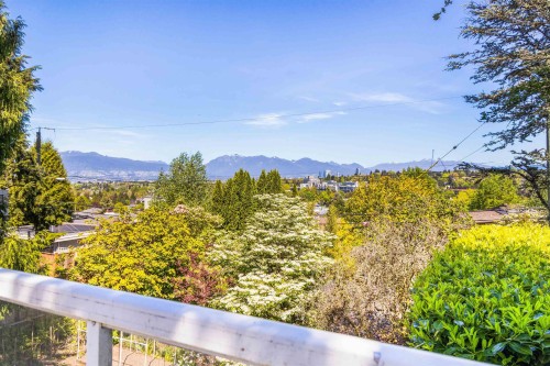 4888 Narvaez Drive, Vancouver, BC - Outdoor