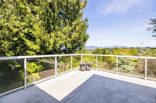 4888 Narvaez Drive, Vancouver, BC - Outdoor