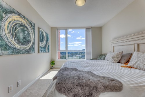 2203-3096 Windsor Gate, Coquitlam, BC - Indoor Photo Showing Bedroom