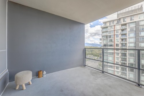 2203-3096 Windsor Gate, Coquitlam, BC -  With Balcony With Exterior