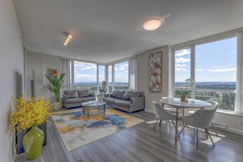 2203-3096 Windsor Gate, Coquitlam, BC - Indoor Photo Showing Living Room