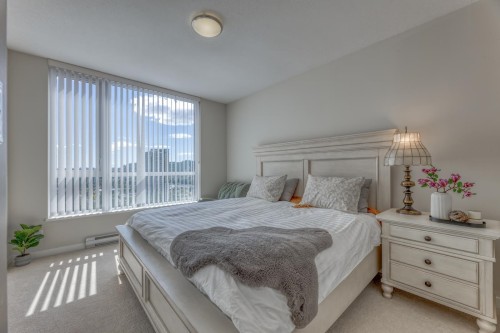 2203-3096 Windsor Gate, Coquitlam, BC - Indoor Photo Showing Bedroom