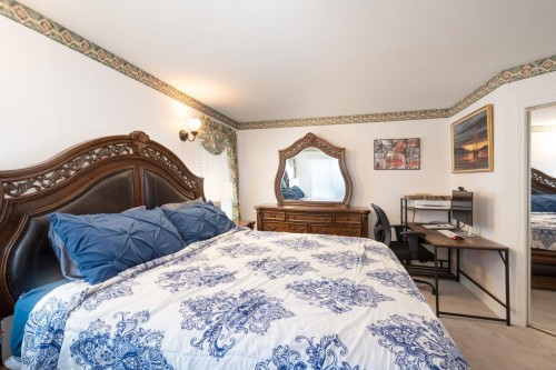 112-4955 River Road, Delta, BC - Indoor Photo Showing Bedroom