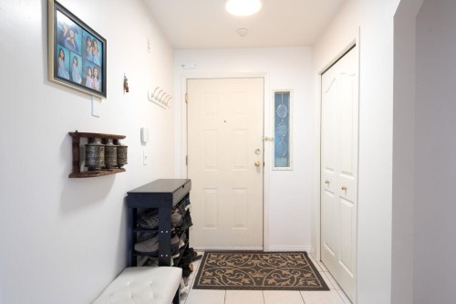 112-4955 River Road, Delta, BC - Indoor Photo Showing Other Room