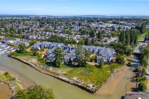 112-4955 River Road, Delta, BC - Outdoor With Body Of Water With View