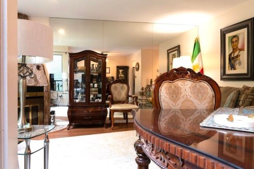 1147 Montroyal Boulevard, North Vancouver, BC - Indoor