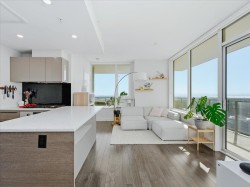 3005-6383 Mckay Avenue Burnaby, BC V5H 0H8