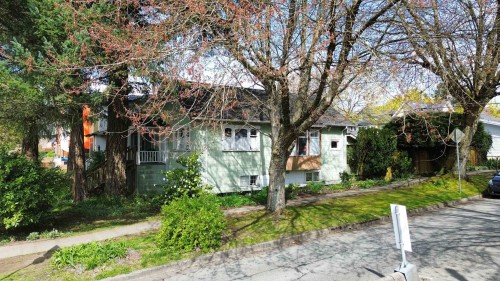 4496 Ontario Street, Vancouver, BC - Outdoor
