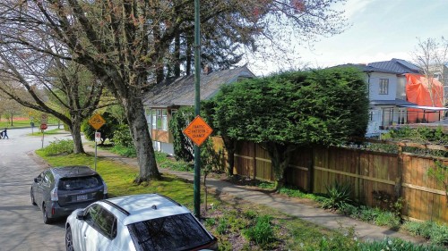 4496 Ontario Street, Vancouver, BC - Outdoor