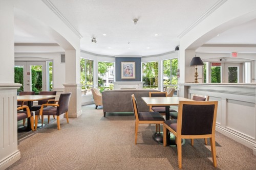 116-5835 Hampton Place, Vancouver, BC - Indoor Photo Showing Dining Room