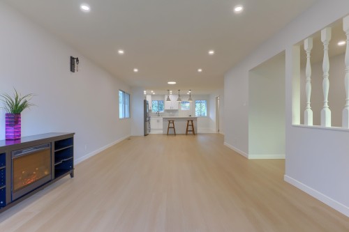 3492 49Th Avenue E, Vancouver, BC - Indoor Photo Showing Other Room