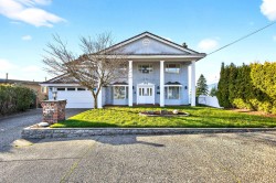 291 Springer Avenue NBurnaby, BC V5B 1H5