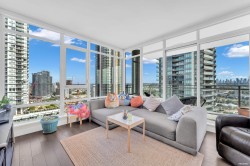 2807-2008 Rosser Avenue Burnaby, BC V5C 0H8