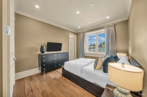 6963 Fremlin Street, Vancouver, BC - Indoor Photo Showing Bedroom