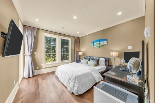 6963 Fremlin Street, Vancouver, BC - Indoor Photo Showing Bedroom