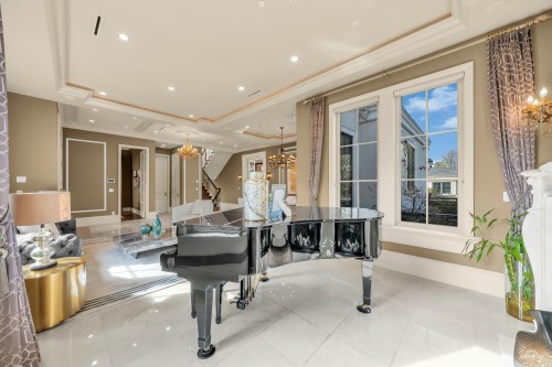 6963 Fremlin Street, Vancouver, BC - Indoor Photo Showing Gym Room