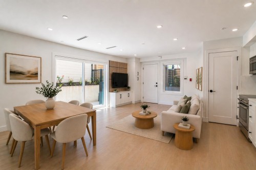 4832 Duchess Street, Vancouver, BC - Indoor