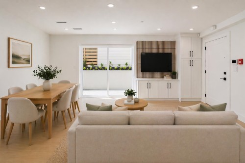 4832 Duchess Street, Vancouver, BC - Indoor Photo Showing Living Room