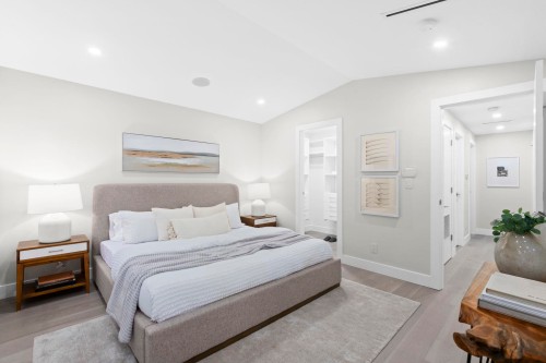 3073 Fromme Road, North Vancouver, BC - Indoor Photo Showing Bedroom