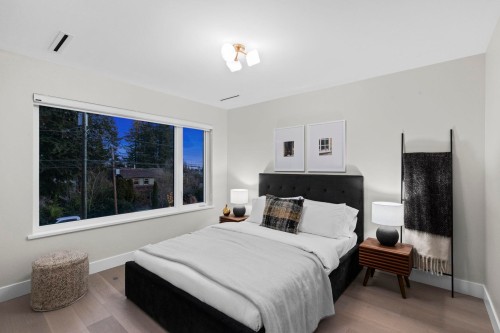 3073 Fromme Road, North Vancouver, BC - Indoor Photo Showing Bedroom