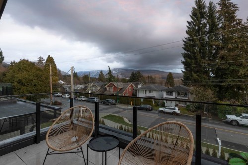 3073 Fromme Road, North Vancouver, BC - Outdoor