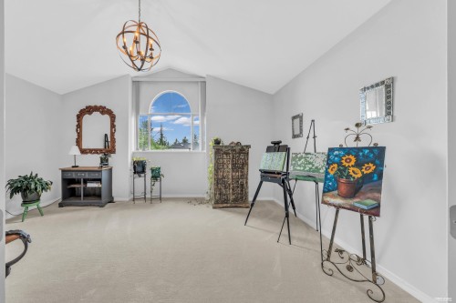 2939 Cliffrose Crescent, Coquitlam, BC - Indoor Photo Showing Other Room