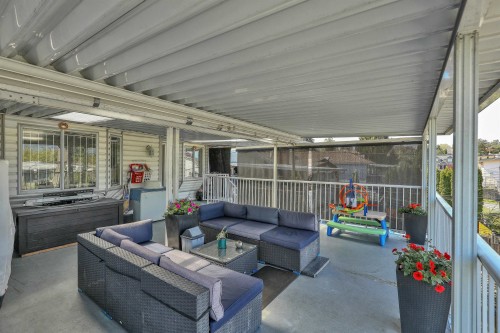 1457 18Th Avenue E, Vancouver, BC - Outdoor With Deck Patio Veranda With Exterior