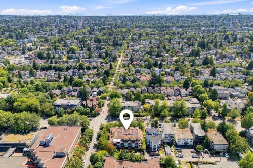 401-1099 Broadway E, Vancouver, BC - Outdoor With View