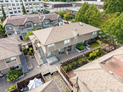 22-2133 St. Georges Avenue  North Vancouver, BC V7L 3K5