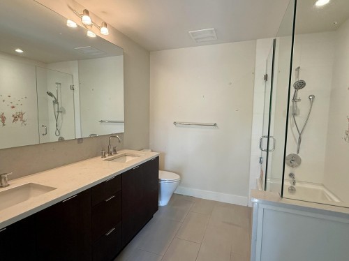 6180 Oak Street, Vancouver, BC - Indoor Photo Showing Bathroom