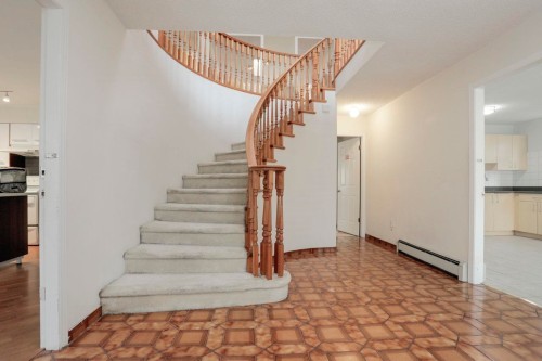 448 59Th Avenue E, Vancouver, BC - Indoor Photo Showing Other Room