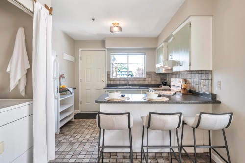 2143 Upland Drive, Vancouver, BC - Indoor
